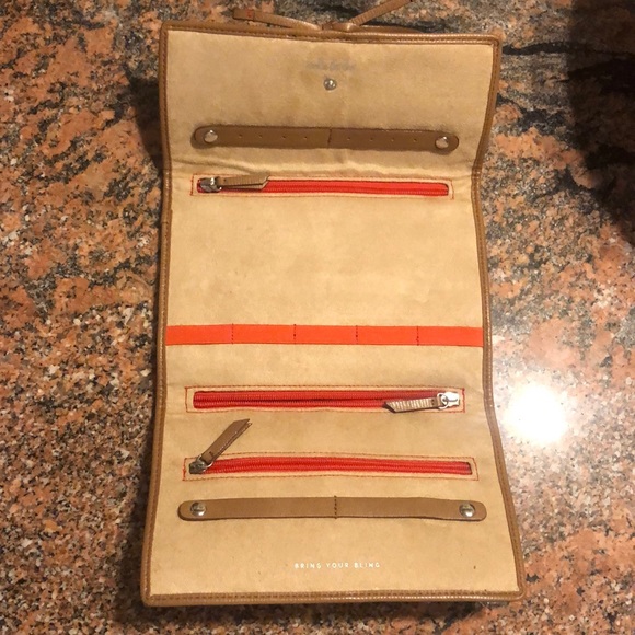 Stella & Dot Jewelry Organizer - Picture 2 of 3